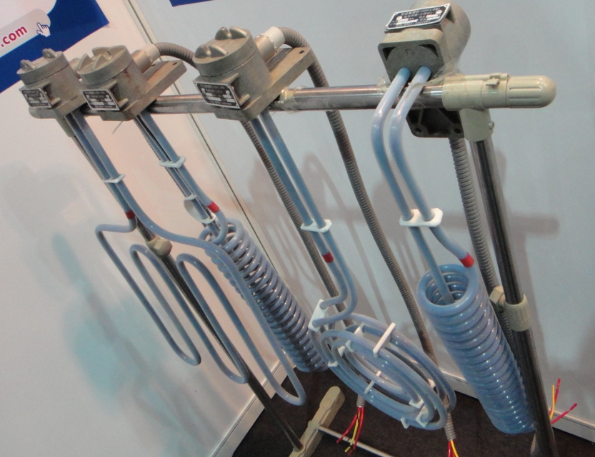 氟塑料电加热器21